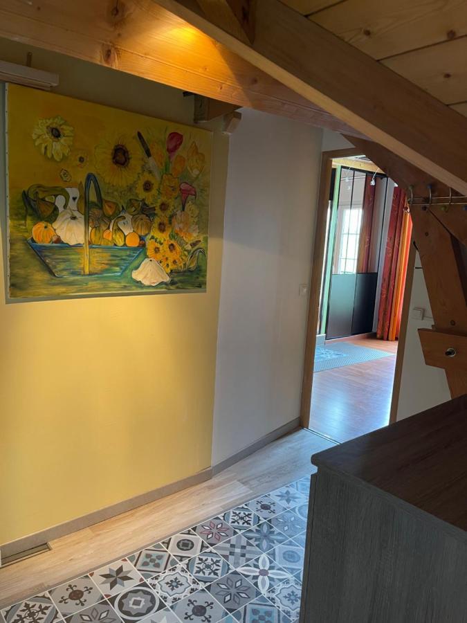Gîtes de La Maison Bleue d'Estialescq Extérieur photo