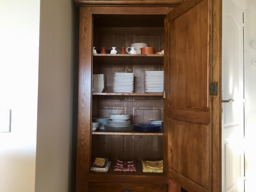 Gîtes de La Maison Bleue d'Estialescq Extérieur photo